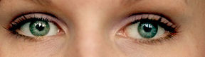 Augen Behandlung mit Yoga traurig blickende Augen